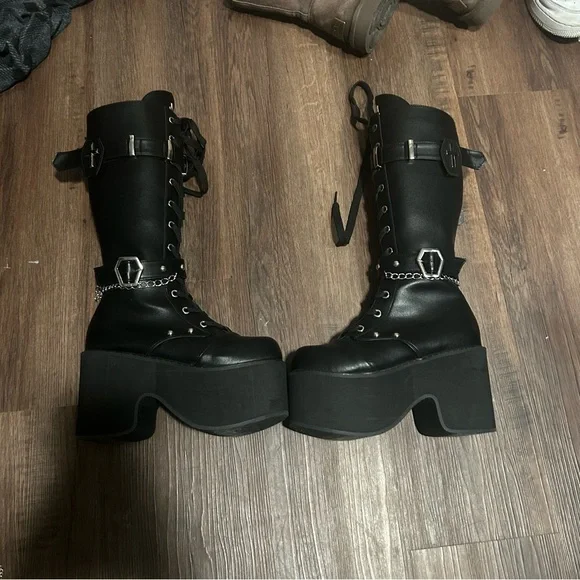 gothic platform boots - Picture 2 of 4